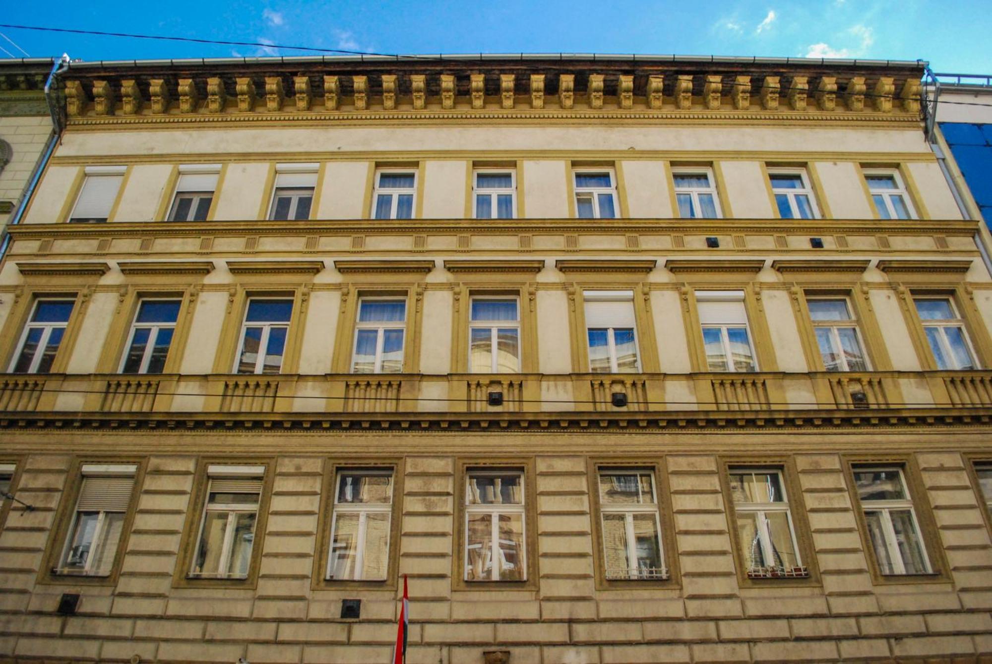 Free Parking, Downtown Apartment Near New York Cafe Budapest Exterior photo